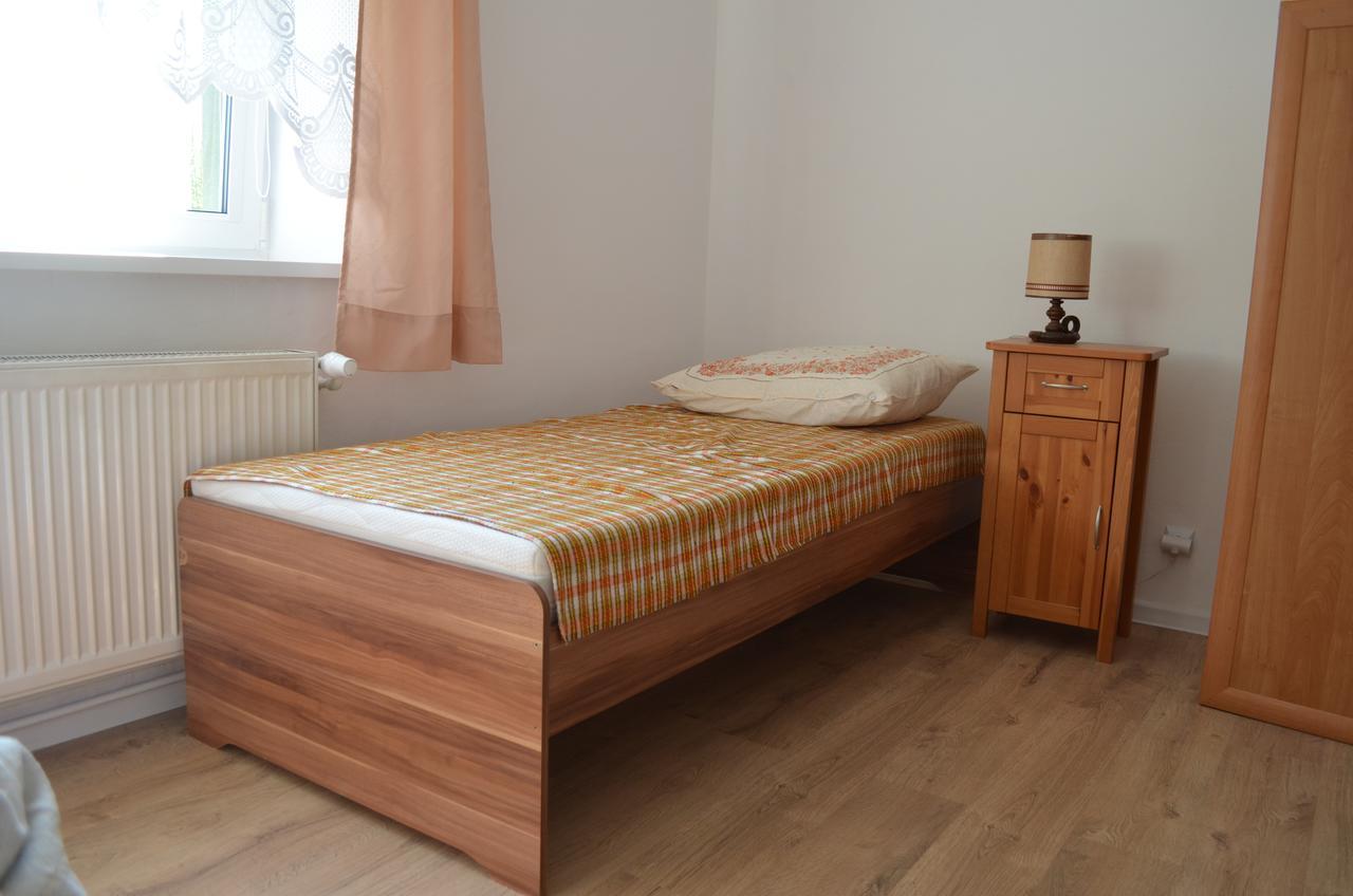 Ferienwohnung Ubytovani Janina Broumov Exterior foto