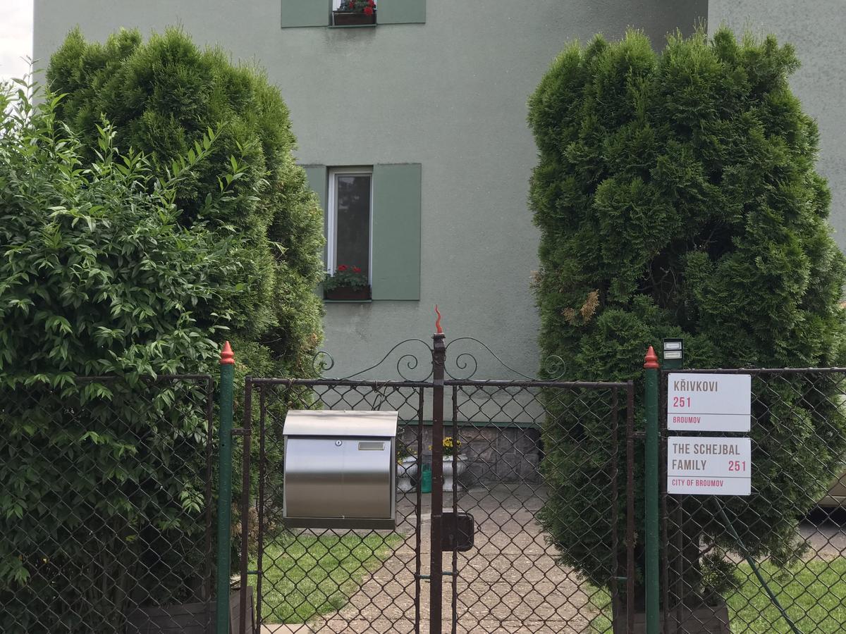 Ferienwohnung Ubytovani Janina Broumov Exterior foto